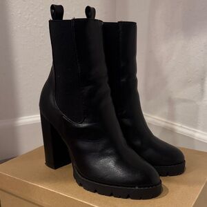 EXPRESS Black High Heel Ankle Boots